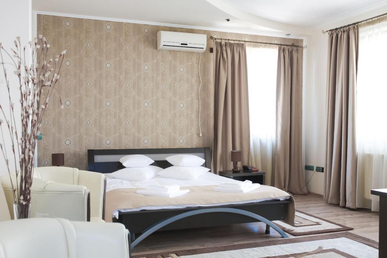 Hotel Rao Cluj-Napoca Exteriör bild